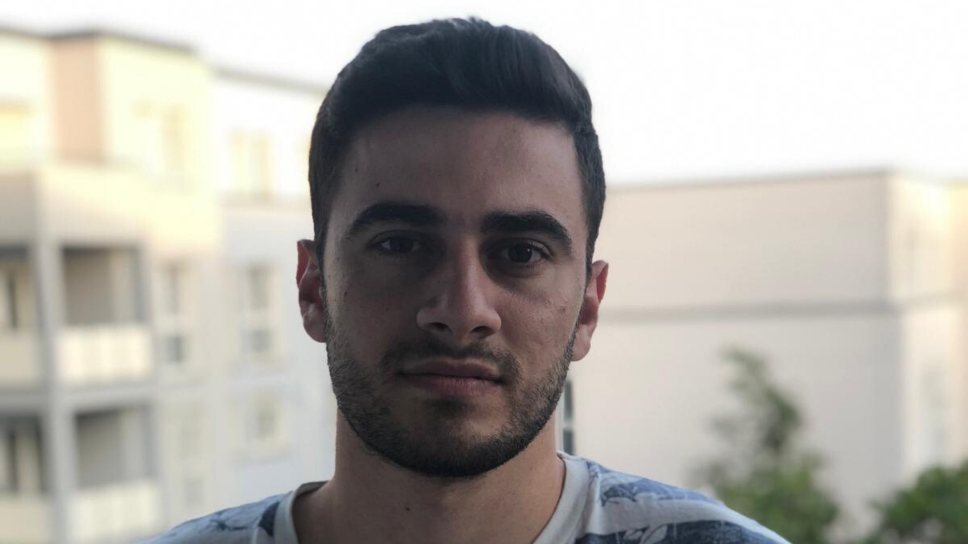 « La vie en Syrie a été très dangereuse pour moi parce que j&rsquo;étais politiquement actif contre le gouvernement. »