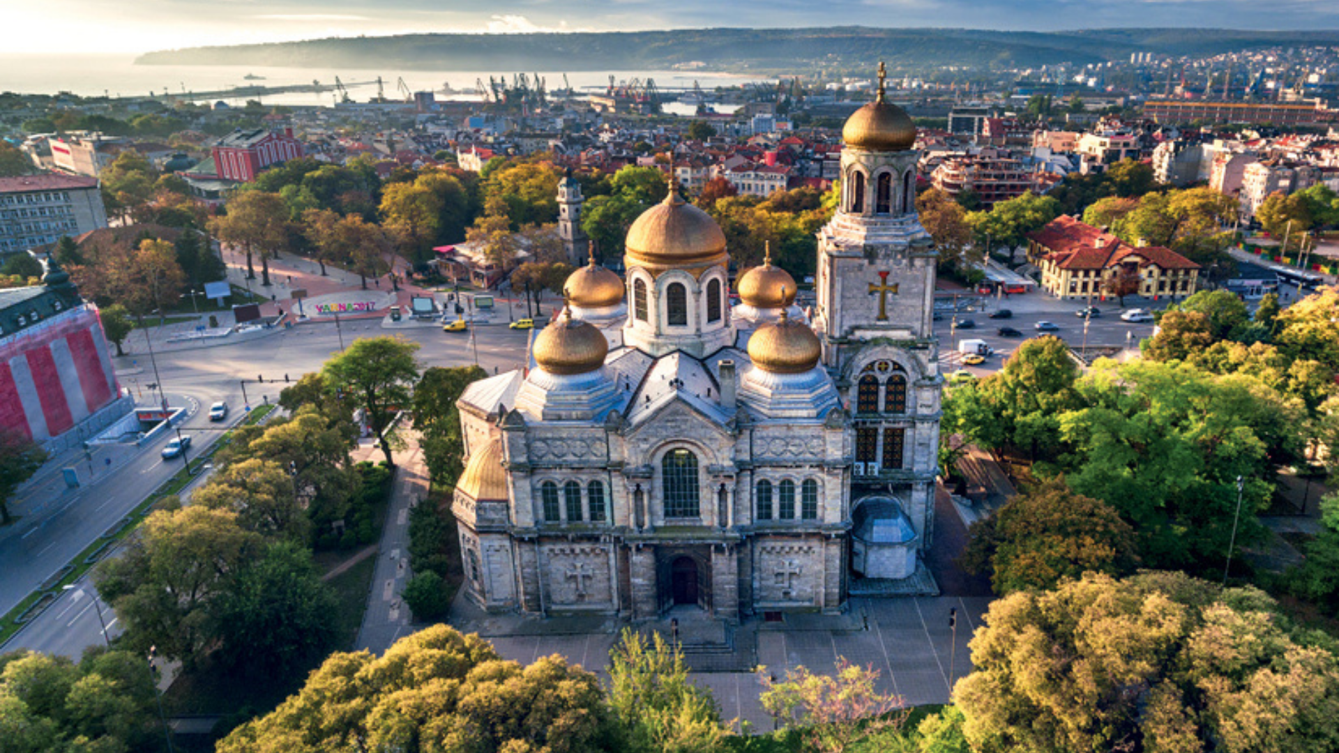 En Bulgarie, la jeunesse en guerre contre la nostalgie