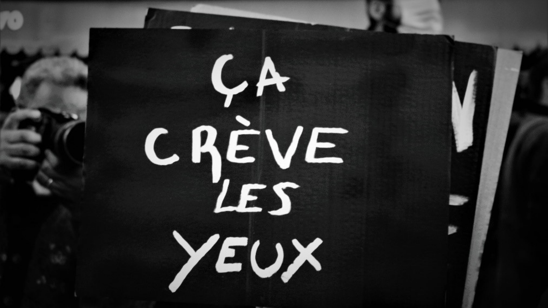 « Mais que fait la police ? » A Paris, une première Marche des libertés réussie